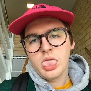 Meet your Posher, Sean